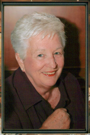 Kathleen Hughes Photo 41