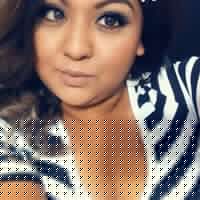 Janet Hernandez Photo 35