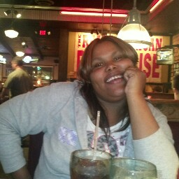 Monica Banks Photo 12