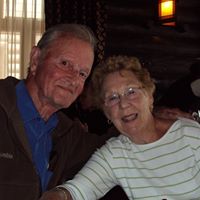 Betty Nicholson Photo 26