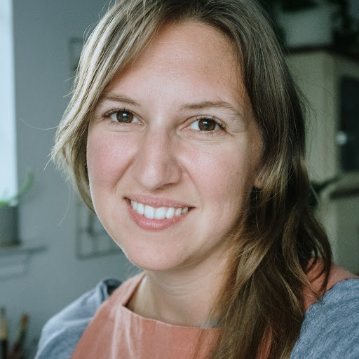 Carrie Hall Photo 48