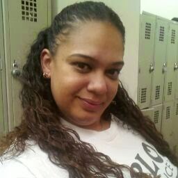 Michelle Costantino Photo 17