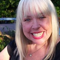 Sandy Powers Photo 15