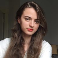 Olivia Groves Photo 19