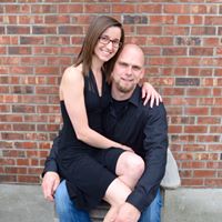 Julie Dickerson Photo 19