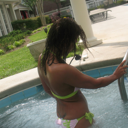 April Kiser Photo 28