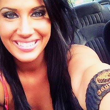 Mandy Cook Photo 10
