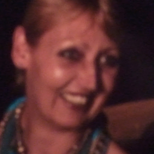 Jackie Steele Photo 15