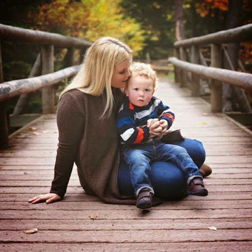 Amy Redmond Photo 8