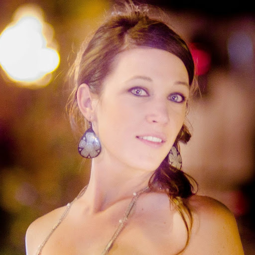Nichole Thomas Photo 14