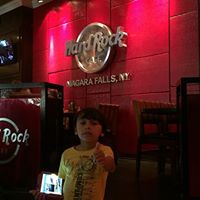 Bryant Reyes Photo 11