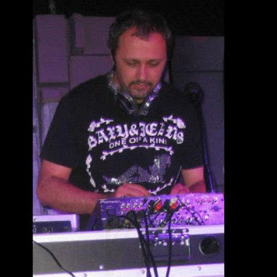 Gustavo Medina Photo 21