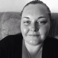 Kellie Taylor Photo 27