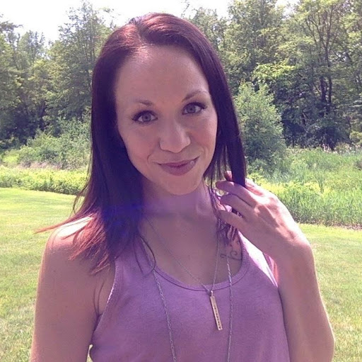 Melissa Harrison Photo 35