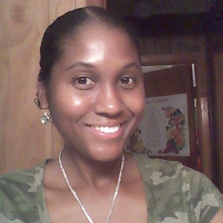 Pamela Hardy Photo 27