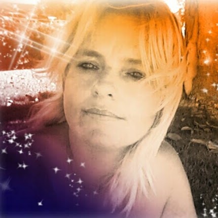 Debra Roy Photo 33