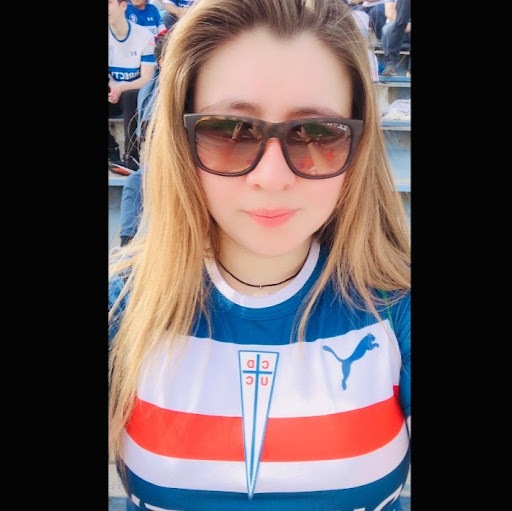Anita Vargas Photo 37
