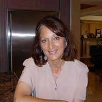 Julia Weston Photo 8