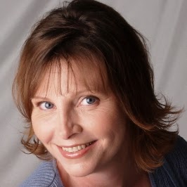 Amy Hall Photo 11