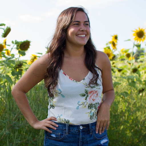 Meghan Powell Photo 10