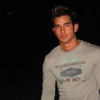 Nickolas Simon Photo 15