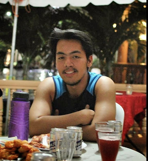 Louie Lopez Photo 29