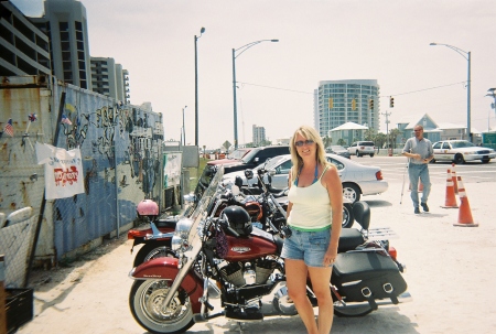 Jill Matthews Photo 6