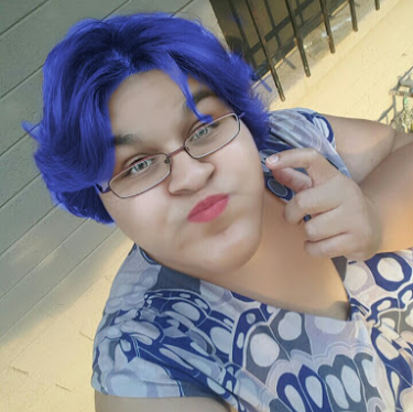 Linda Garcia Photo 15
