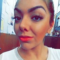 Victoria Saucedo Photo 12