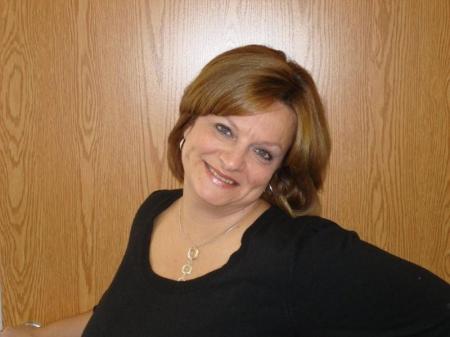Rhonda Reynolds Photo 29