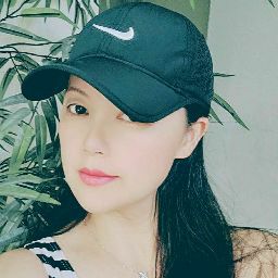 Amy Zhu Photo 13