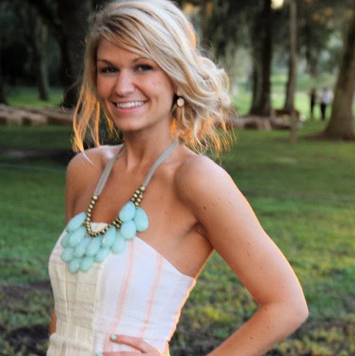 Heather Davis Photo 33