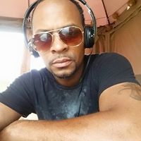 Charles Nobles Photo 13