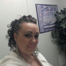 Stephanie Godwin Photo 37