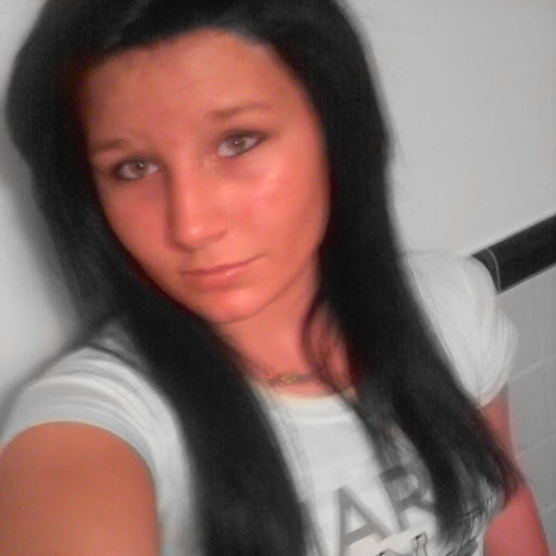 Shelby Jenkins Photo 9
