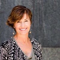 Marianne Miller Photo 34