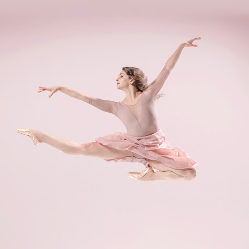 Kathryn Morgan Photo 16