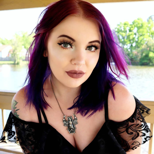 Bridgette Davidson Photo 16
