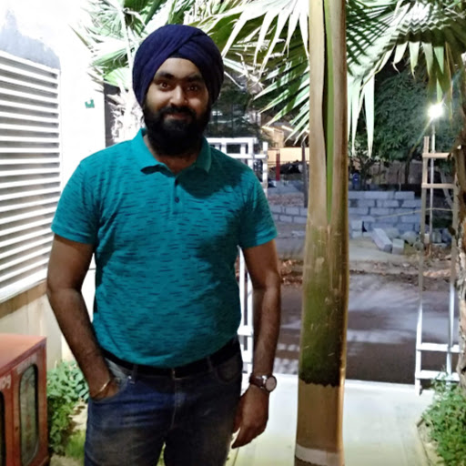 Randeep Singh Photo 37