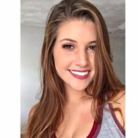 Emily Riley Photo 32