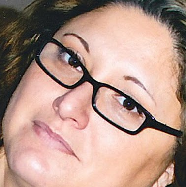 Lisa Dillman Photo 10