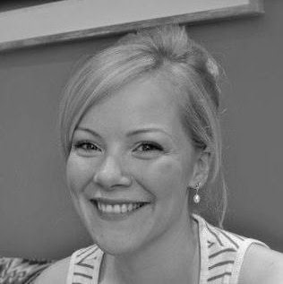 Emily Reid Photo 50