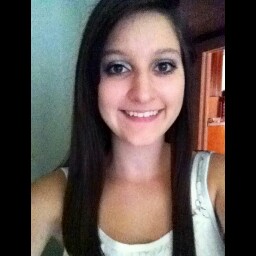 Heather Holbrook Photo 2