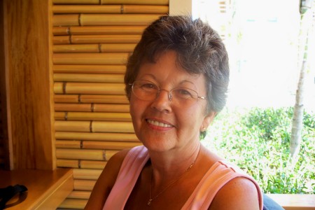 Linda Rogers Photo 37