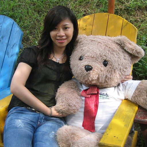 Julia Tsai Photo 8