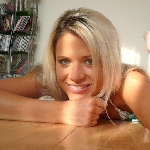 Regina Hammond Photo 27