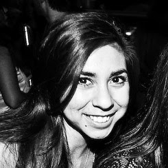 Frances Leon Photo 13