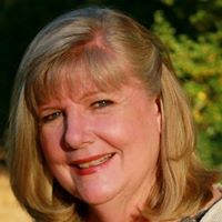 Barbara Lindsay Photo 29