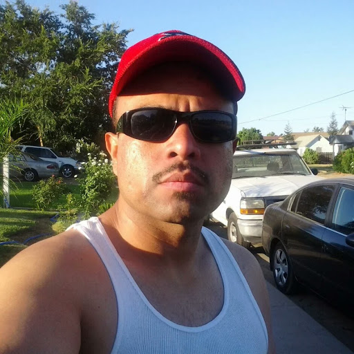 Johnny Castro Photo 10