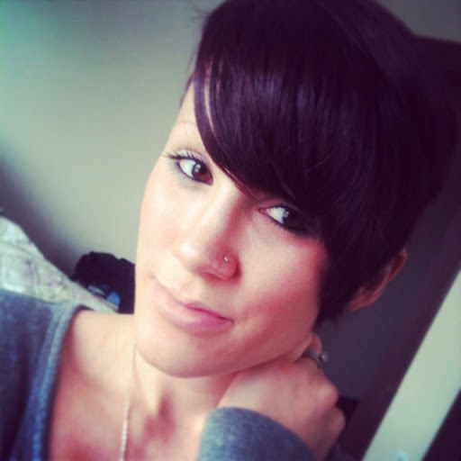 Amanda Mendoza Photo 8